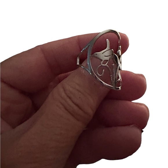 Boho Silver Bird and Flower Hollow Cut Metal Adjustable Ring - Picture 5 of 5